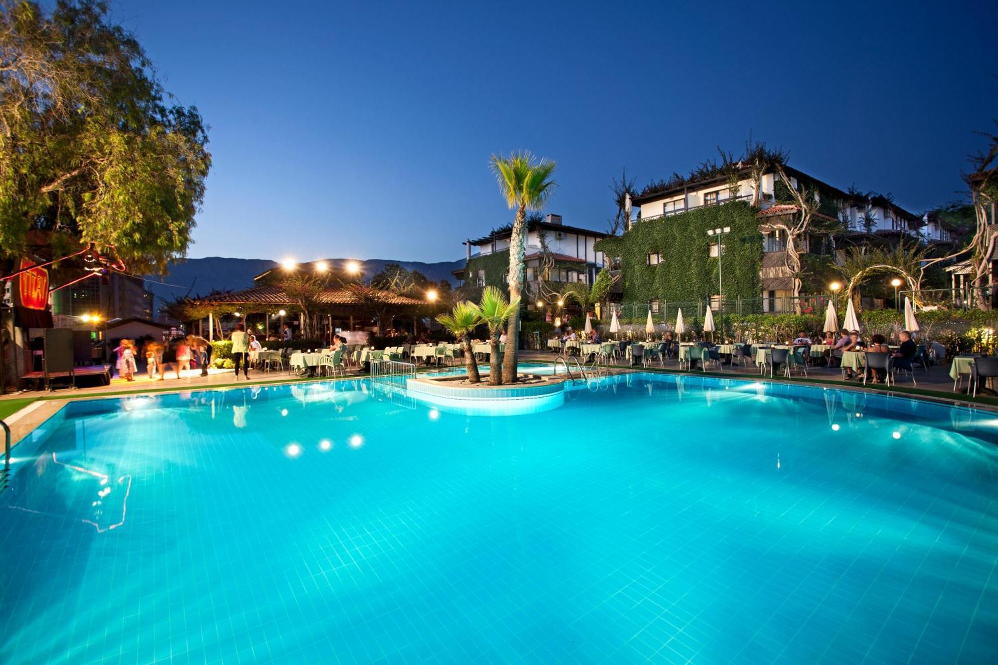 Titan Club Hotel Ultra All Inclusive Kargicak  Kültér fotó